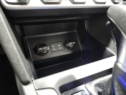 Quartz White Pearl 2020 Hyundai ELANTRA SEL