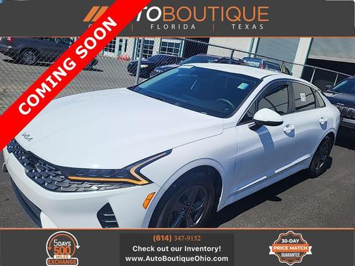 Glacial White Pearl 2022 Kia K5 LX