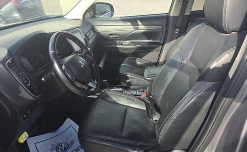 2020 Mitsubishi Outlander SEL