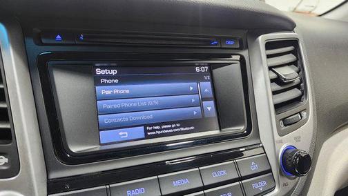 2017 Hyundai TUCSON SE