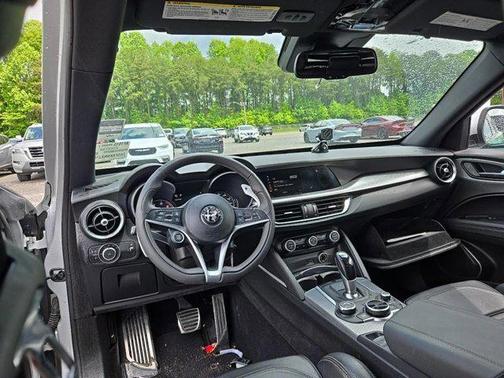 2018 Alfa Romeo Stelvio Ti Sport