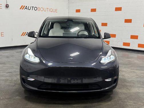 2024 Tesla Model Y Performance Dual Motor All-Wheel Drive