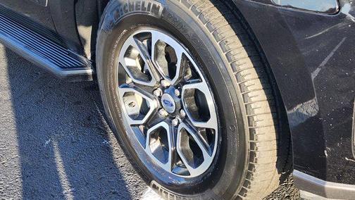 2024 Ford Expedition XLT