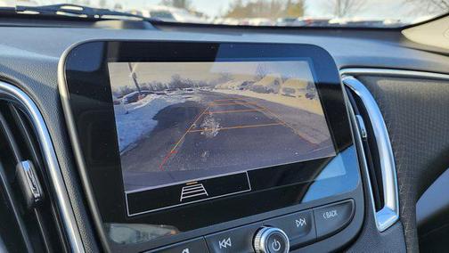 2021 Chevrolet Malibu FWD LT