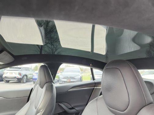 Gray 2022 Tesla Model S Dual Motor All-Wheel Drive