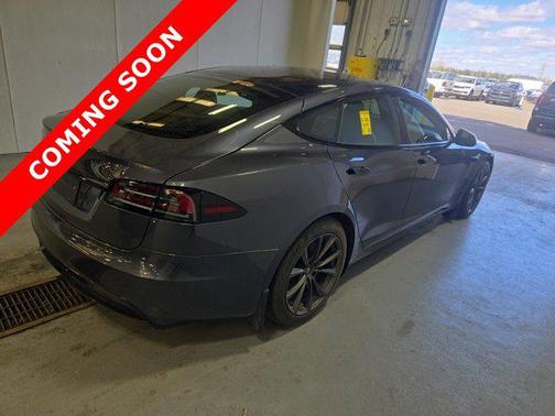 2022 Tesla Model S Dual Motor All-Wheel Drive