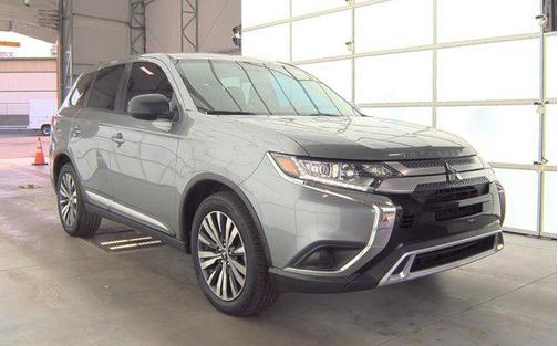 2020 Mitsubishi Outlander ES
