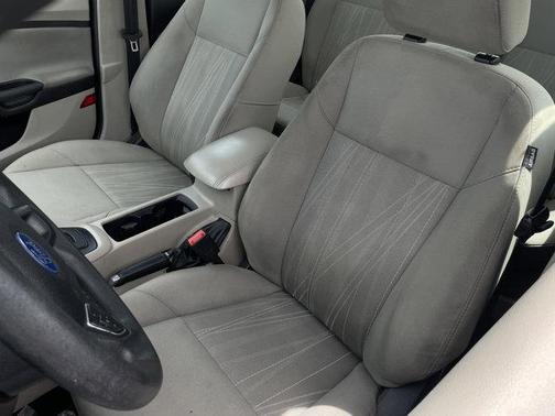 2016 Ford Focus SE for sale in Columbus, OH - image 3