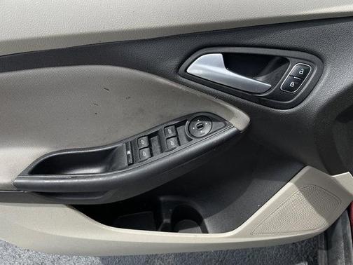 2016 Ford Focus SE for sale in Columbus, OH - image 13