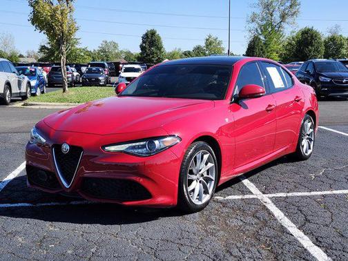 2022 Alfa Romeo Giulia Ti