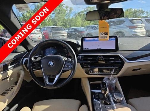 Bernina Grey Amber Effect Metallic 2021 BMW 530 i xDrive