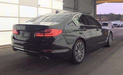 2019 BMW 540 540i