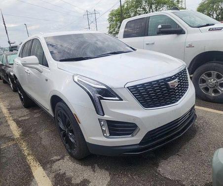 2022 Cadillac XT5 Luxury