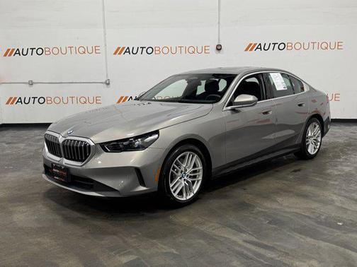 2025 BMW 530 i xDrive