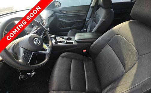 Super Black 2022 Nissan Altima S FWD
