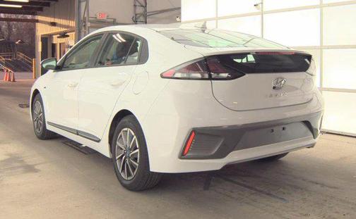 2020 Hyundai IONIQ EV SE