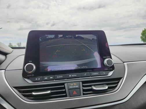 Gray Sky Pearl 2024 Nissan Altima SR FWD