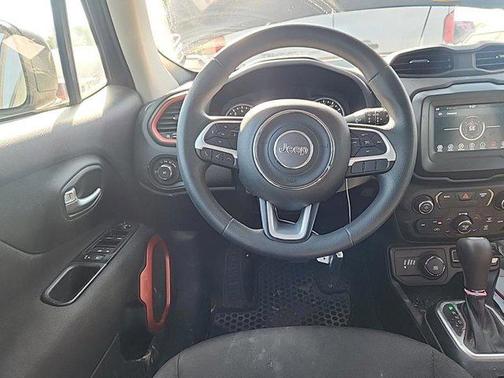 2020 Jeep Renegade Upland