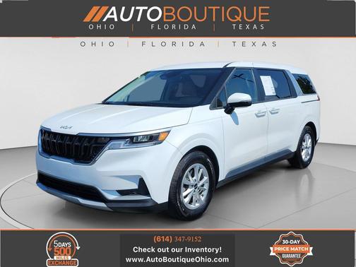 Snow White Pearl 2024 Kia Carnival LX