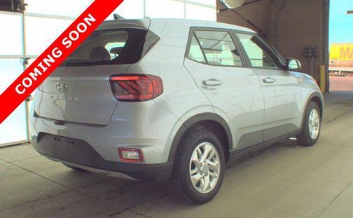 2021 Hyundai VENUE SE