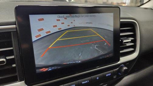 2021 Hyundai VENUE SE