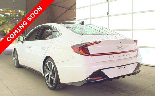 2022 Hyundai SONATA SEL Plus