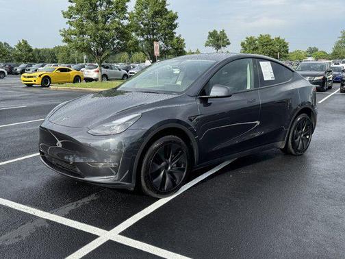 2025 Tesla Model Y Long Range Dual Motor All-Wheel Drive