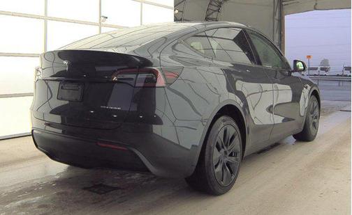 2025 Tesla Model Y Long Range Dual Motor All-Wheel Drive