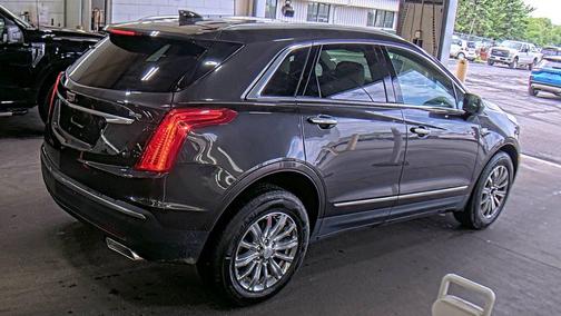 Dark Granite Metallic 2017 Cadillac XT5 Luxury