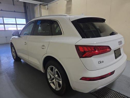 2018 Audi Q5 2.0T Premium Plus