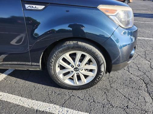 Mysterious Blue 2017 Kia Soul +