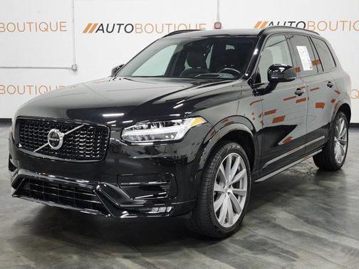 2021 Volvo XC90 T6 R-Design