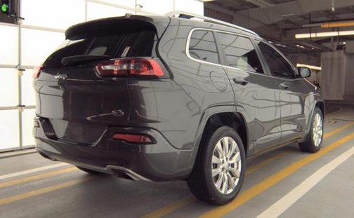 2018 Jeep Cherokee Overland