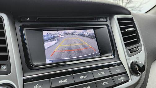 2017 Hyundai TUCSON SE