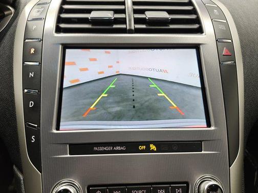 2020 Lincoln MKZ Standard