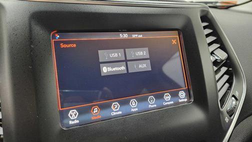 2020 Jeep Cherokee Latitude