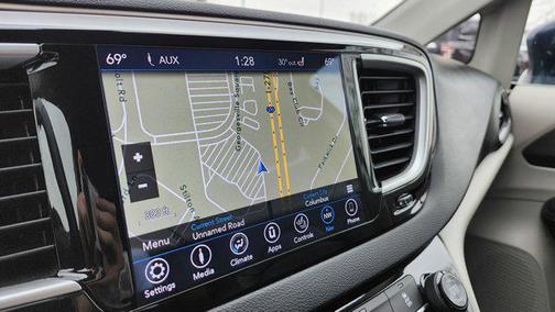 2018 Chrysler Pacifica Touring-L