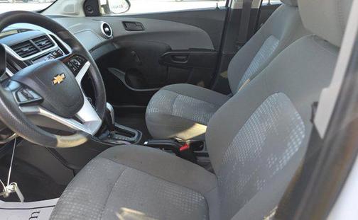 2020 Chevrolet Sonic FWD Hatchback 1FL 5-Door
