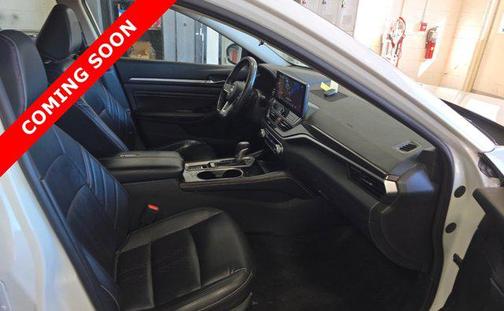 2023 Nissan Altima SR VC-Turbo FWD