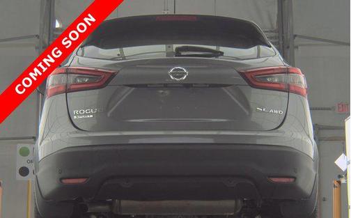 2022 Nissan Rogue Sport SL
