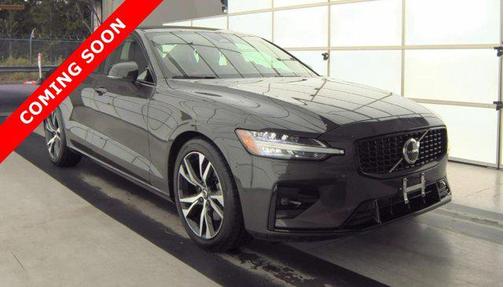 2025 Volvo S60 B5 Core