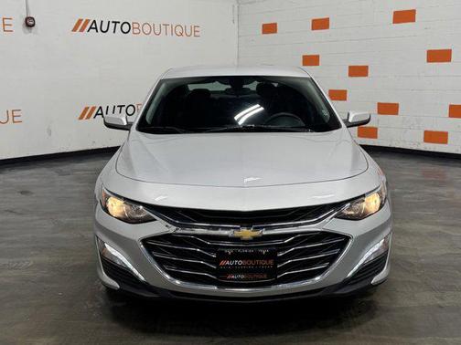 2022 Chevrolet Malibu FWD LT