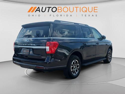 Dark Matter Gray Metallic 2024 Ford Expedition Max XLT