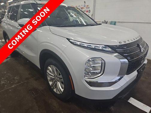 2024 Mitsubishi Outlander ES 2.5 2WD