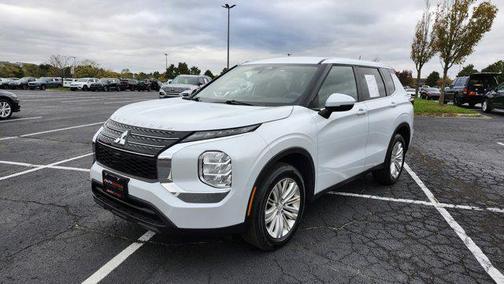 2024 Mitsubishi Outlander ES 2.5 2WD