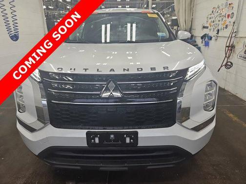 2024 Mitsubishi Outlander ES 2.5 2WD