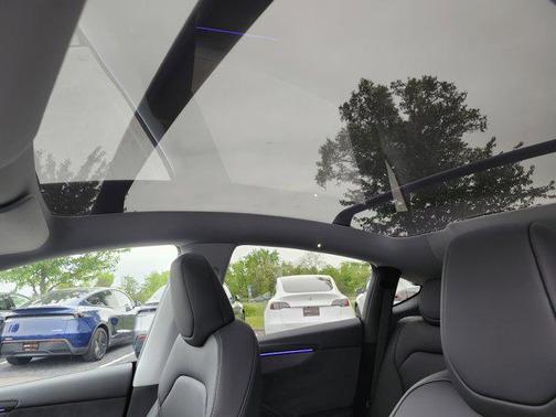 Deep Blue Metallic 2026 Tesla Model Y Rear-Wheel Drive