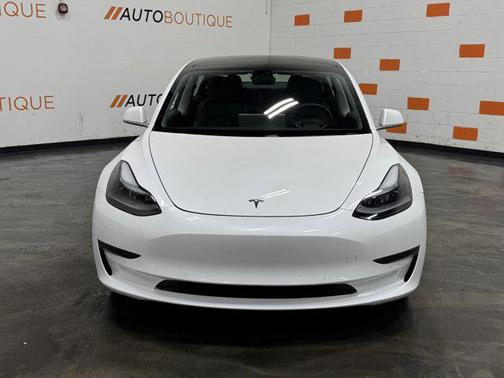 2020 Tesla Model 3 Standard Range