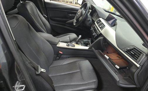 Mineral Gray Metallic 2018 BMW 320 i