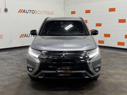 2020 Mitsubishi Outlander LE